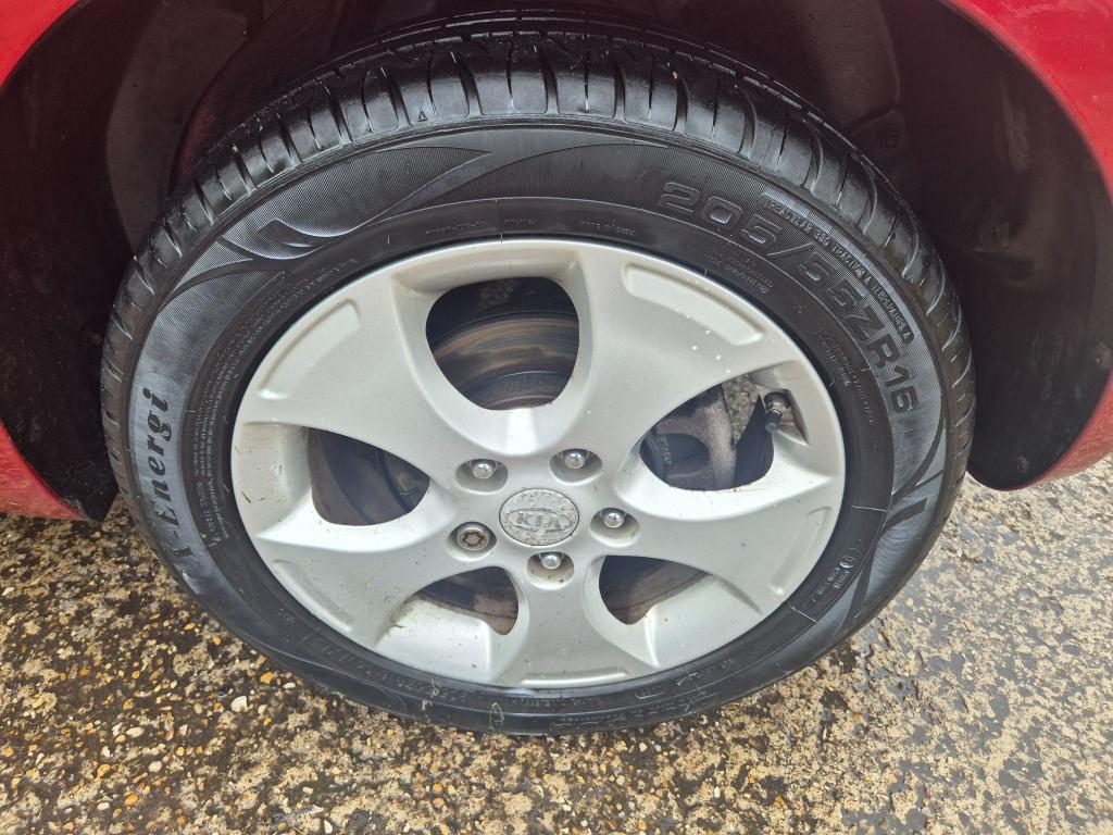 Used Kia Venga 2015 for sale - 77064395: Photo 10