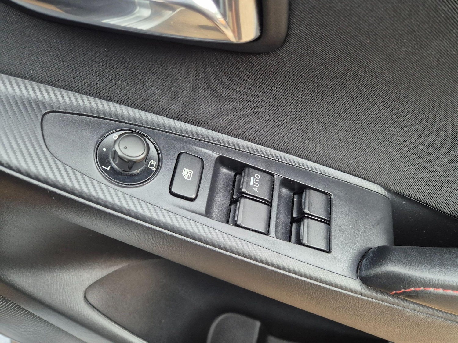 Used Mazda Mazda2 2015 for sale - 76787834: Photo 17