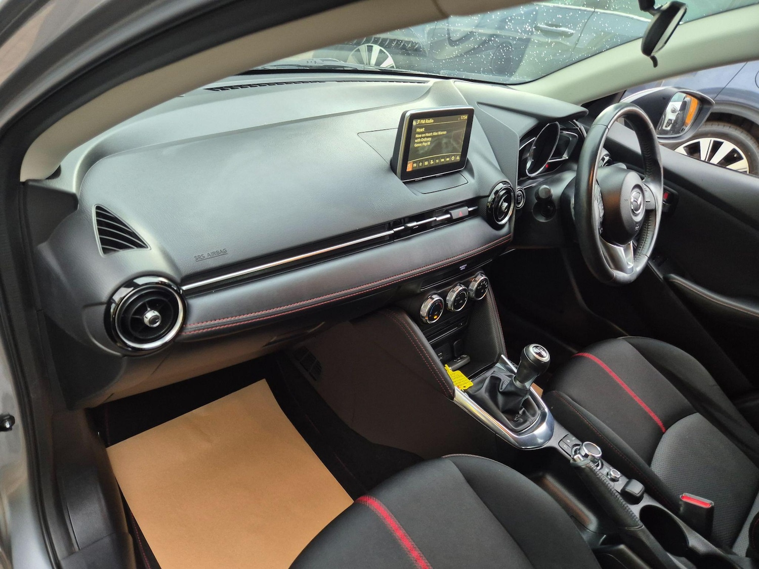 Used Mazda Mazda2 2015 for sale - 76787834: Photo 36