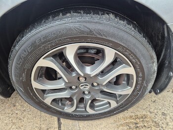 Used Mazda Mazda2 2015 for sale - 76787834: Photo