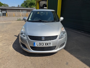 Used Suzuki Swift 2013 for sale - 78524448: Photo