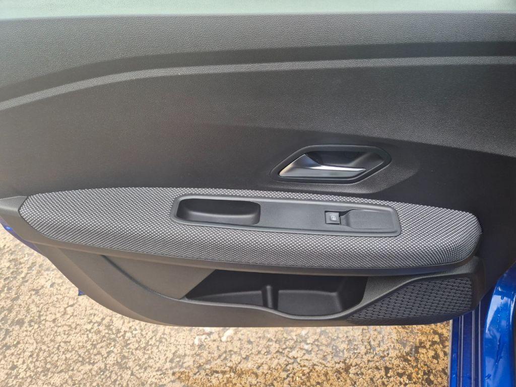 Used Dacia Sandero 2022 for sale - 77555178: Photo 45