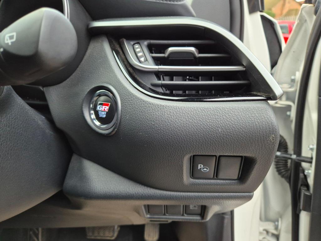 Used Toyota C-HR 2022 for sale - 77107109: Photo 18