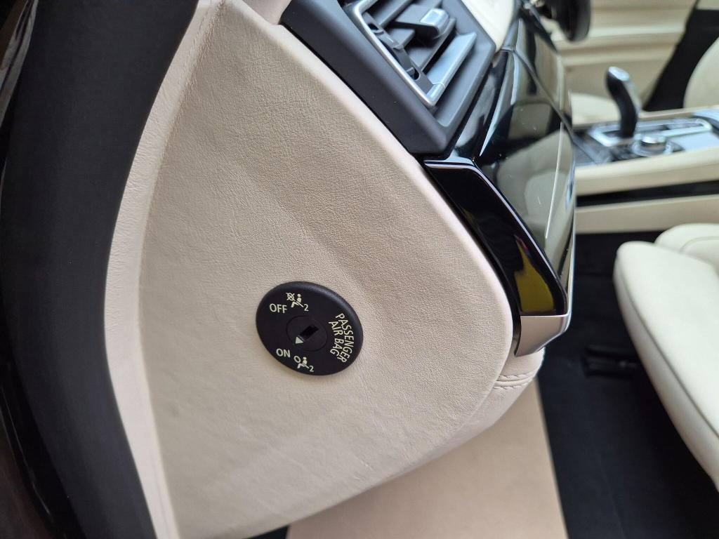 Used BMW 7 Series 2013 for sale - 77701184: Photo 56