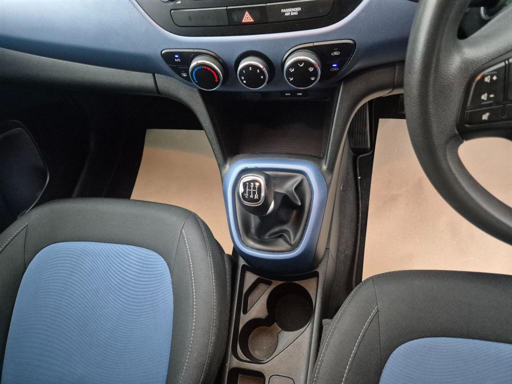 Used Hyundai i10 2017 for sale - 77275608: Photo 24