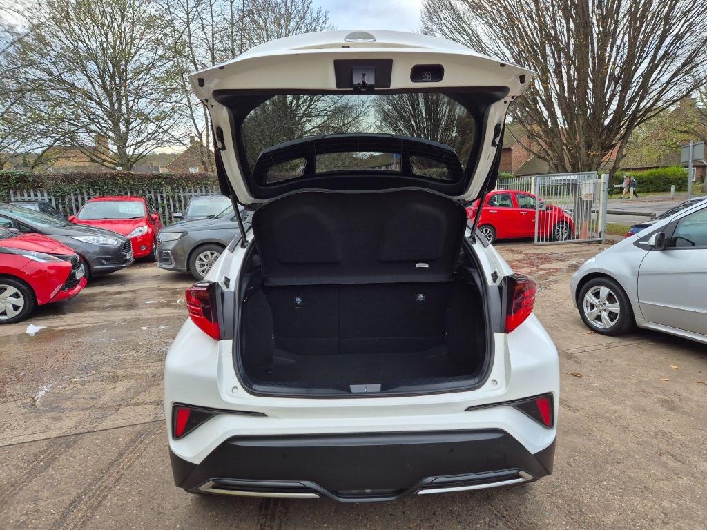 Used Toyota C-HR 2022 for sale - 77616543: Photo 32