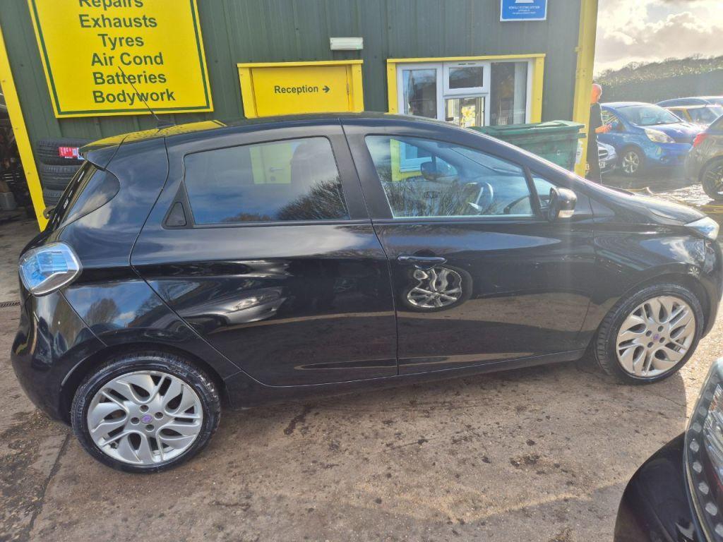 Used Renault Zoe 2014 for sale - 77023090: Photo 5