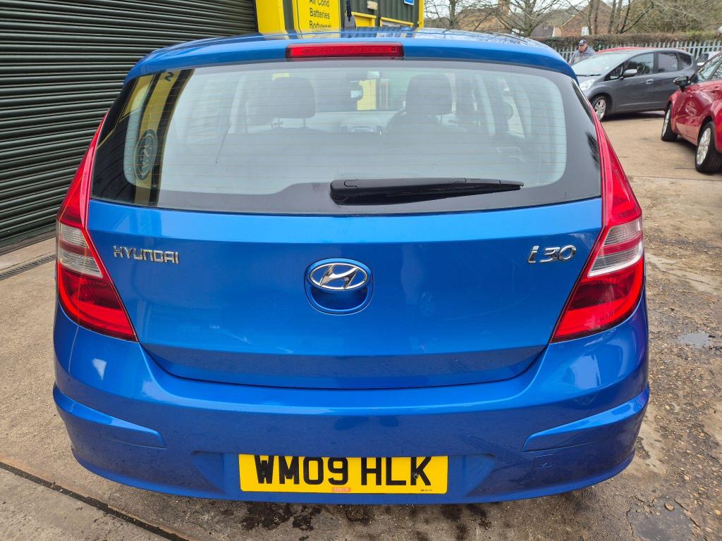 Used Hyundai i30 2009 for sale - 77888518: Photo 8