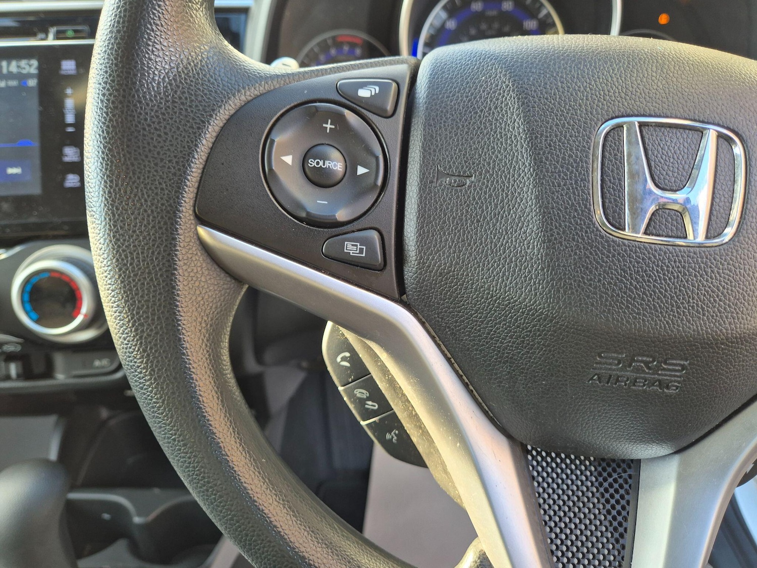 Used Honda Jazz 2017 for sale - 76787844: Photo 21