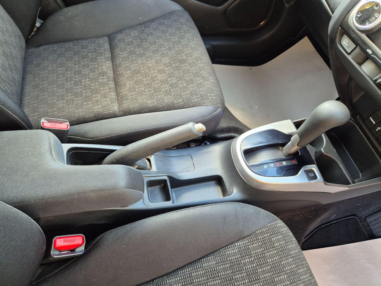 Used Honda Jazz 2017 for sale - 76787844: Photo 26