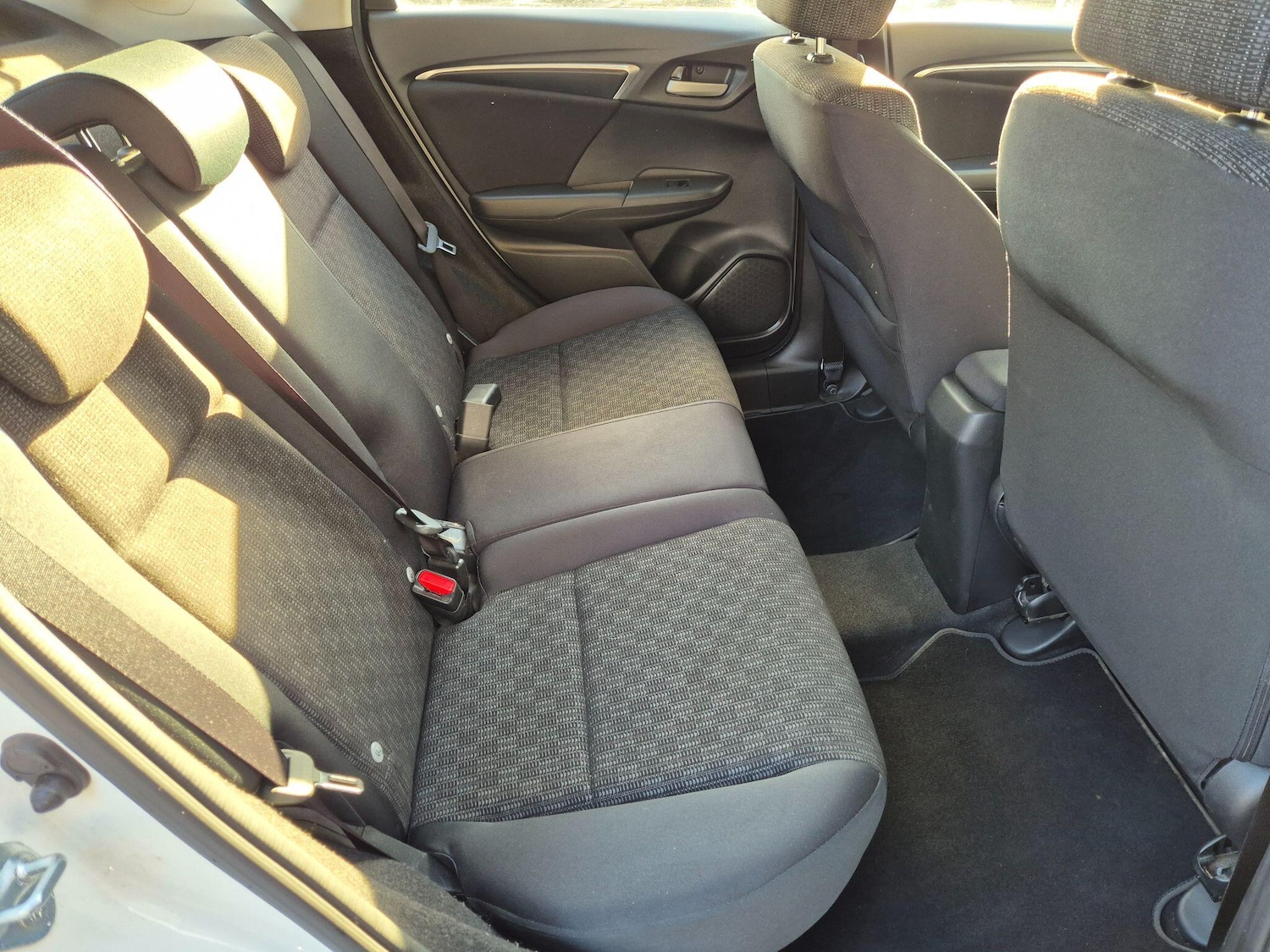 Used Honda Jazz 2017 for sale - 76787844: Photo 27