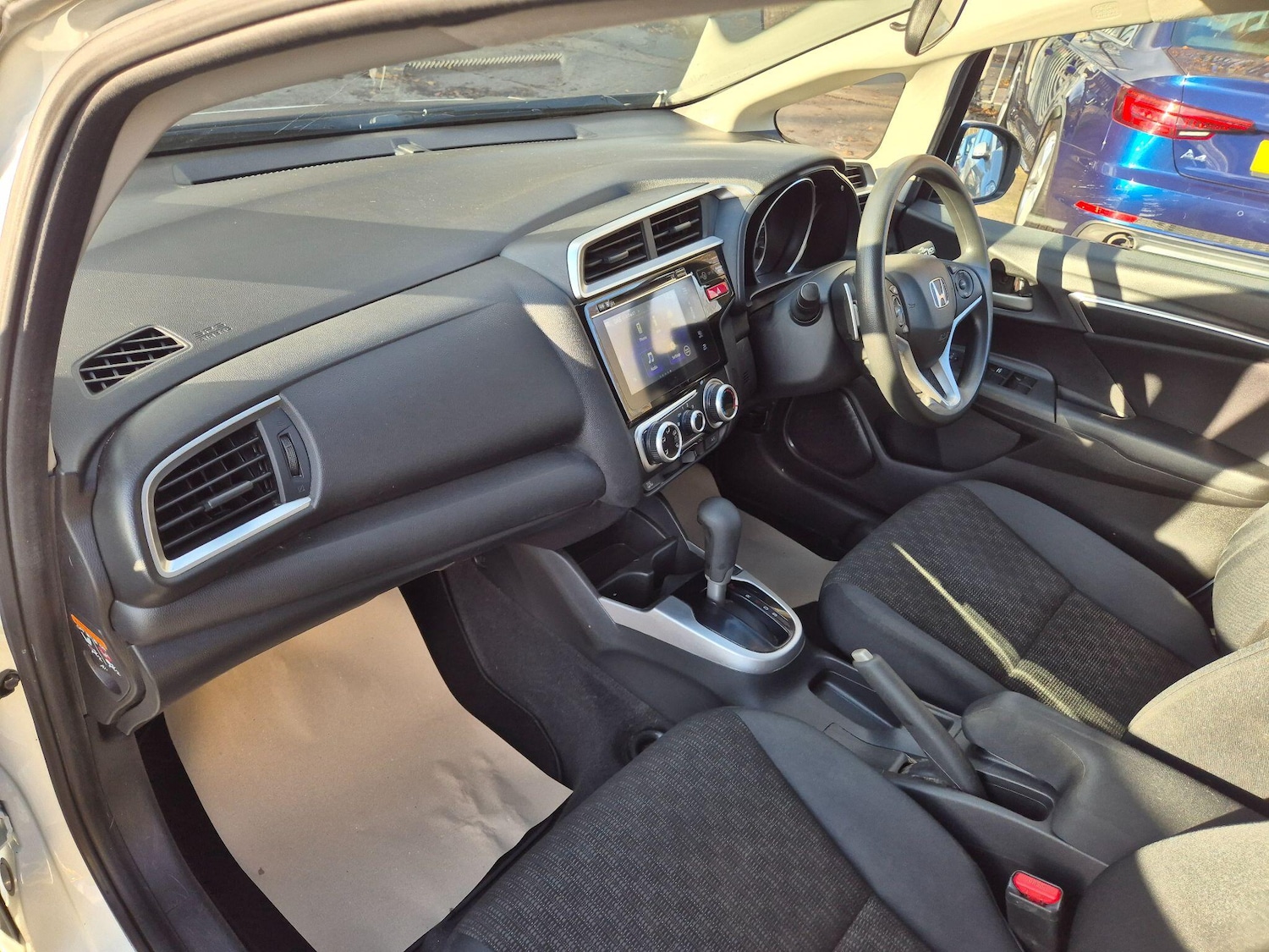 Used Honda Jazz 2017 for sale - 76787844: Photo 39