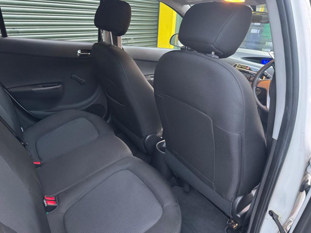 Used Hyundai i20 2013 for sale - 77310816: Photo 12