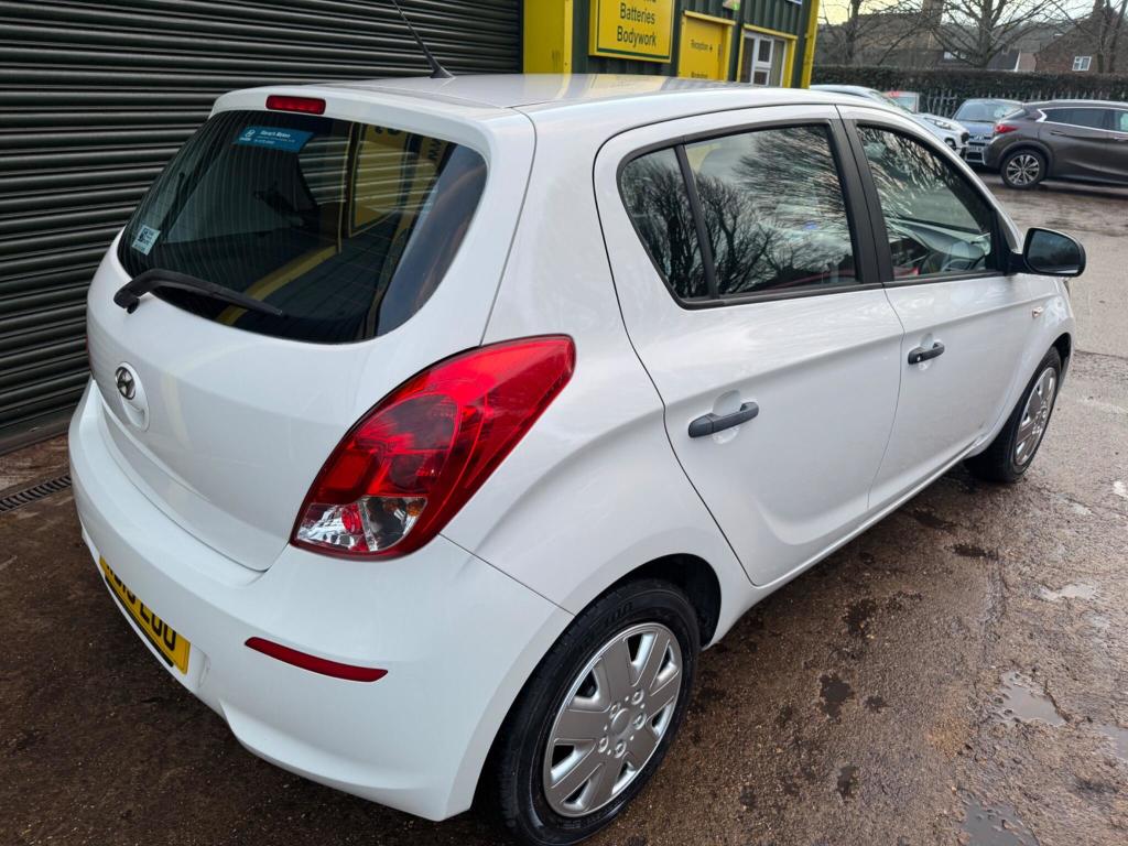 Used Hyundai i20 2013 for sale - 77310816: Photo 14