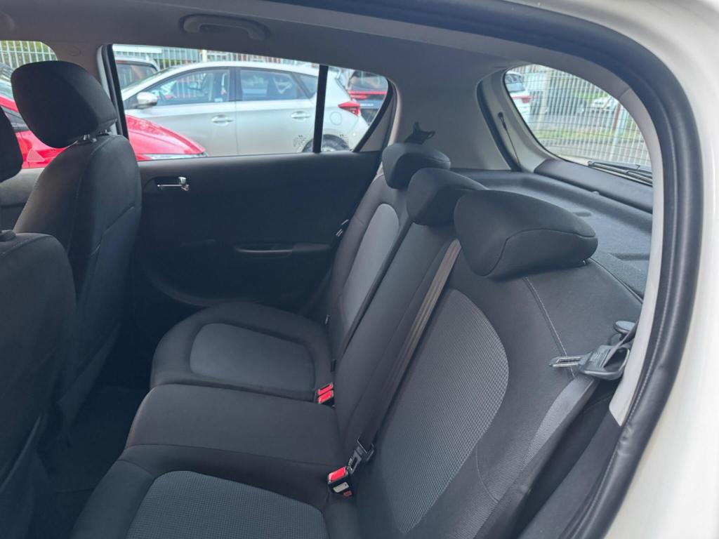 Used Hyundai i20 2013 for sale - 77310816: Photo 23