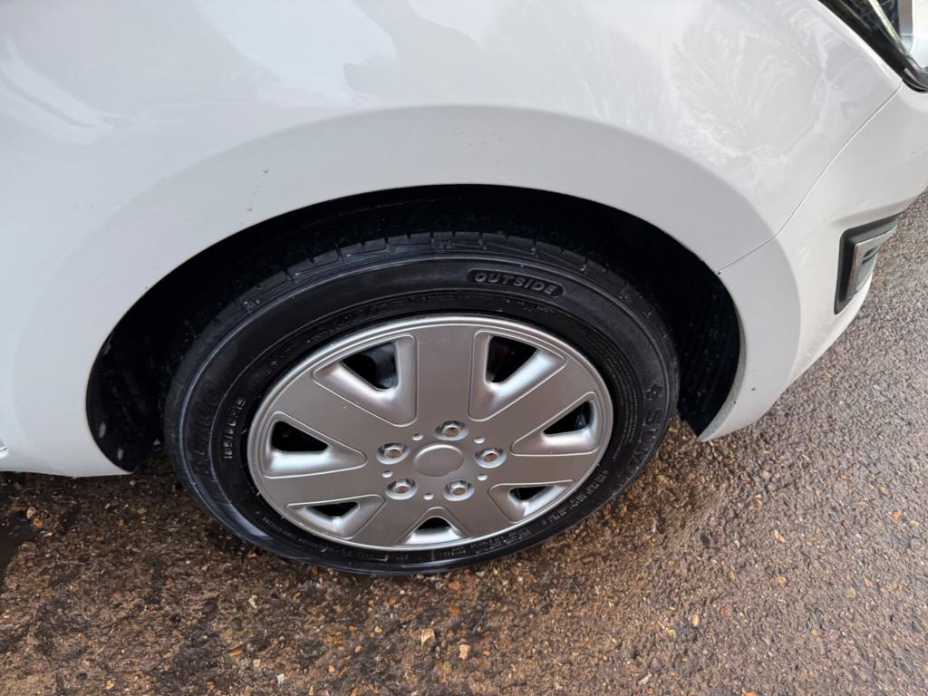 Used Hyundai i20 2013 for sale - 77310816: Photo 5