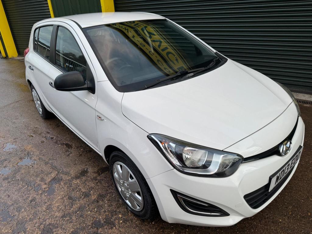 Used Hyundai i20 2013 for sale - 77310816: Photo 8