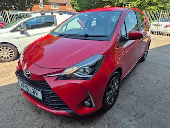Used Toyota Yaris 2018 for sale - 79365729: Photo