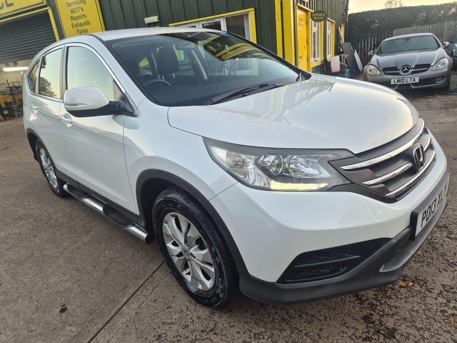 Used Honda CR-V 2013 for sale - 76787852: Photo 3