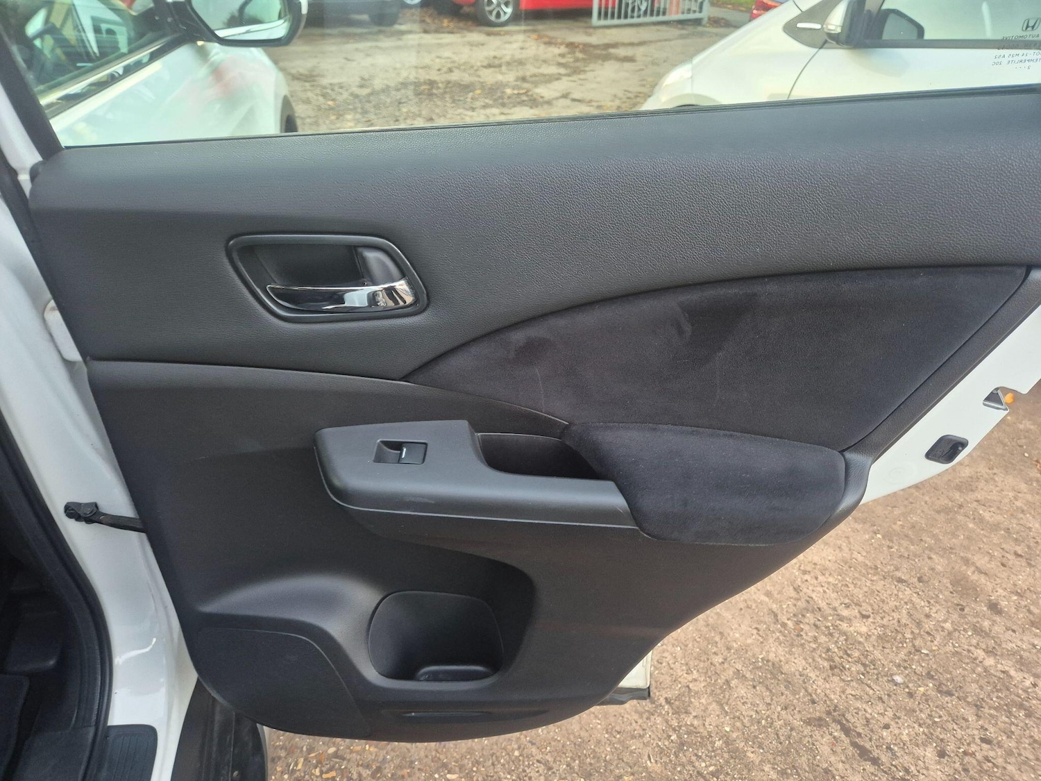 Used Honda CR-V 2013 for sale - 76787852: Photo 30