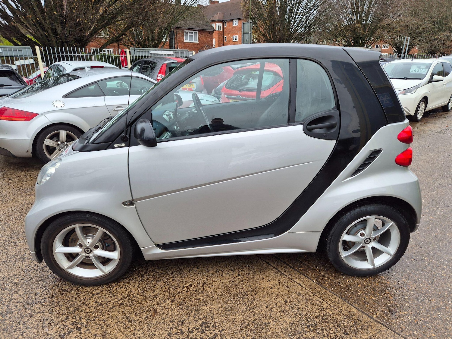 Used smart fortwo 2011 for sale - 76787847: Photo 11