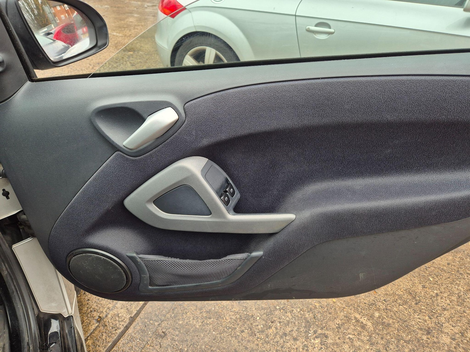 Used smart fortwo 2011 for sale - 76787847: Photo 16