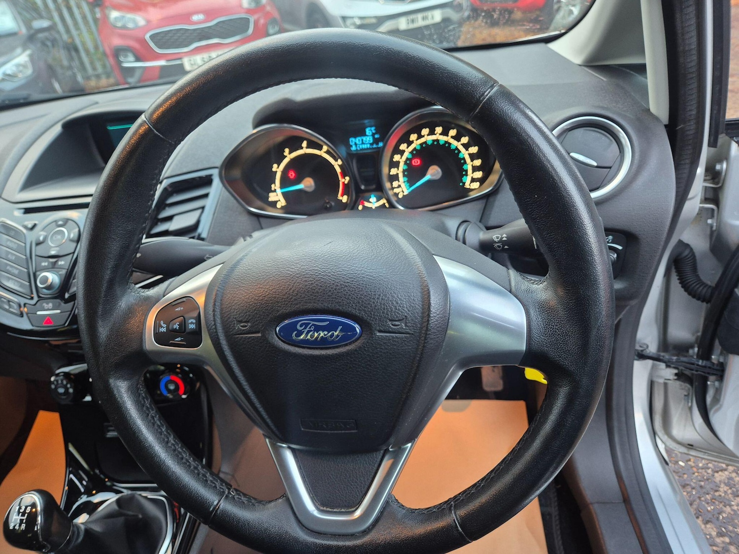 Used Ford Fiesta 2015 for sale - 76787813: Photo 19