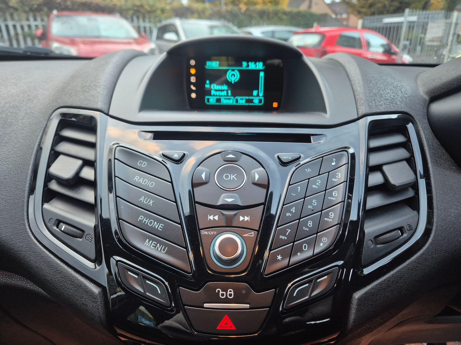 Used Ford Fiesta 2015 for sale - 76787813: Photo 25