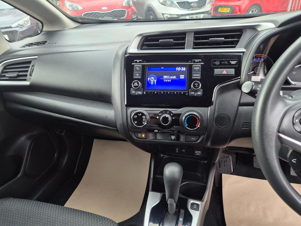 Used Honda Jazz 2019 for sale - 77034420: Photo 23