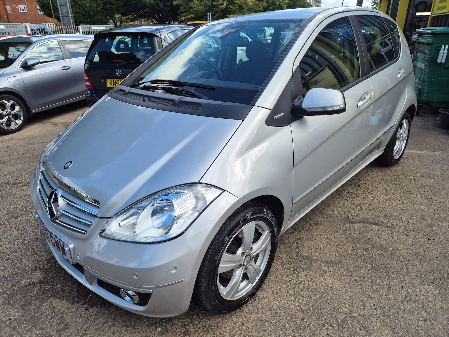 Used Mercedes-Benz A-Class 2011 for sale - 76787849: Photo 1