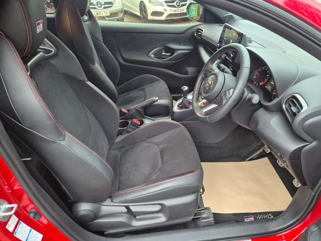 Used Toyota Yaris 2021 for sale - 77023029: Photo 13