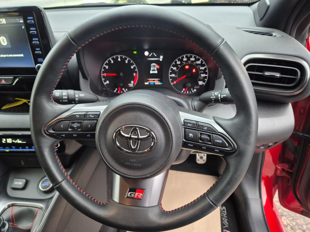 Used Toyota Yaris 2021 for sale - 77023029: Photo 19