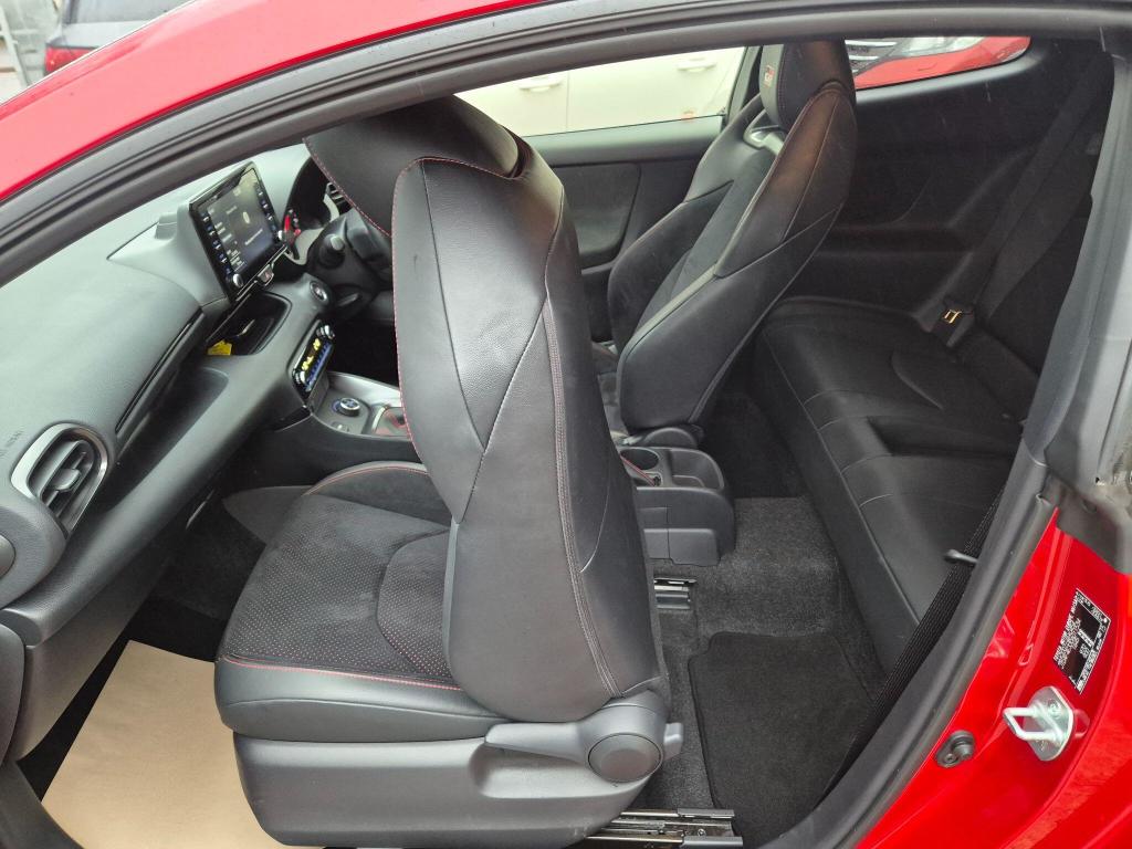 Used Toyota Yaris 2021 for sale - 77023029: Photo 39