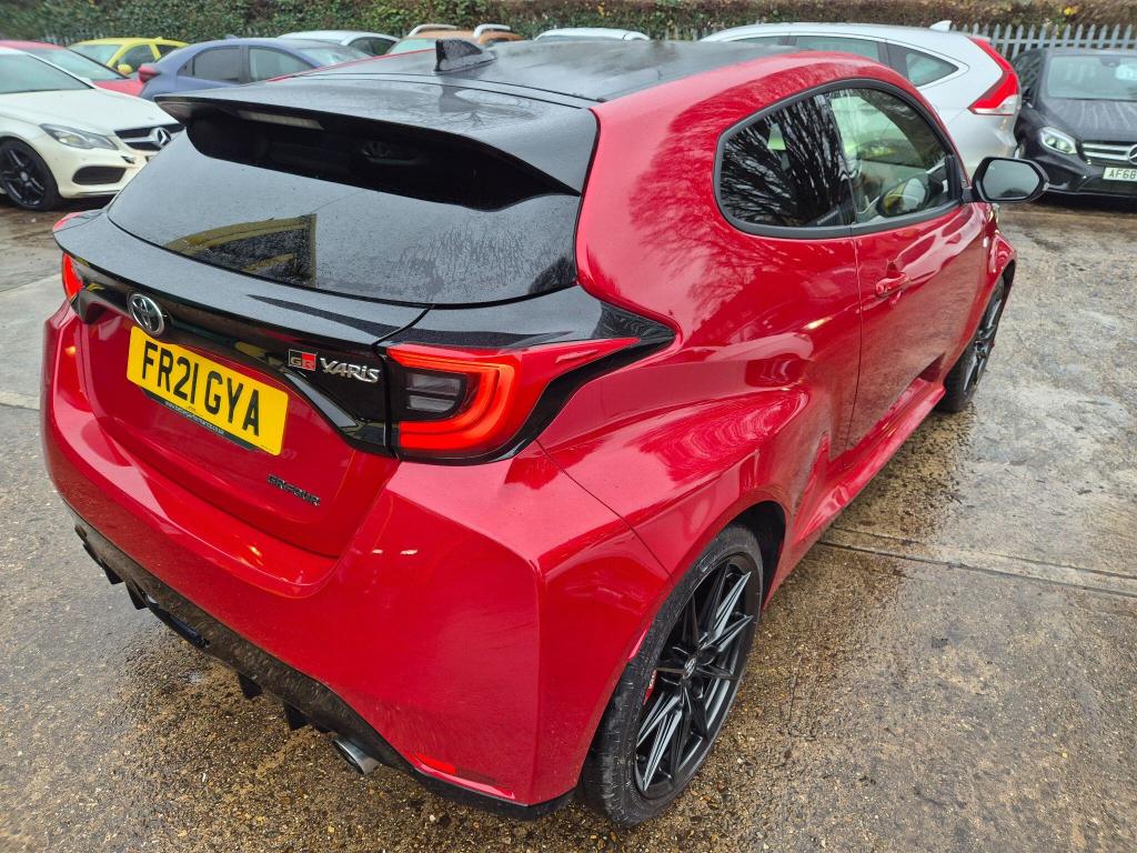 Used Toyota Yaris 2021 for sale - 77023029: Photo 7