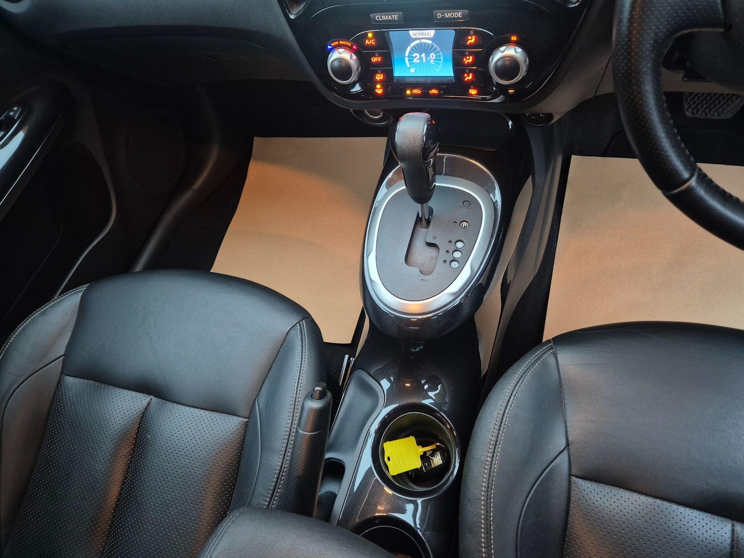 Used Nissan Juke 2015 for sale - 76787842: Photo 24