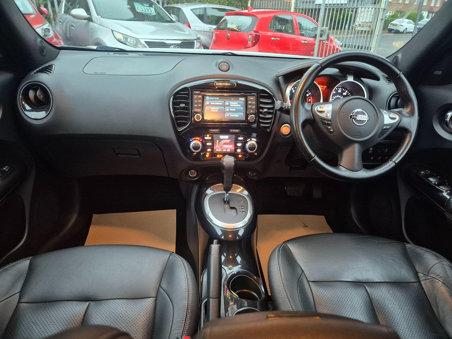 Used Nissan Juke 2015 for sale - 76787842: Photo 42