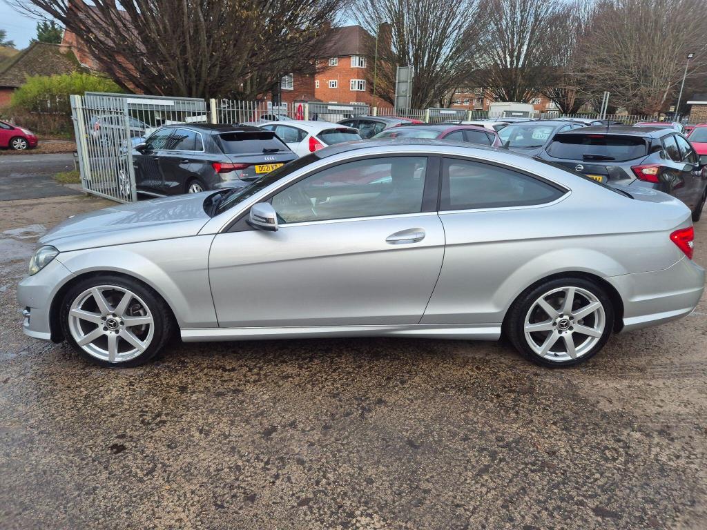 Used Mercedes-Benz C Class 2013 for sale - 77830278: Photo 11