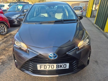 Used Toyota Yaris 2020 for sale - 77845132: Photo