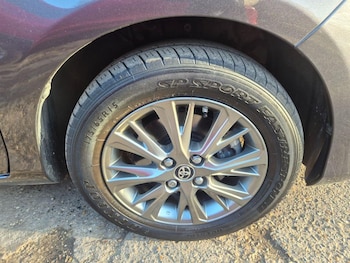 Used Toyota Yaris 2020 for sale - 77845132: Photo