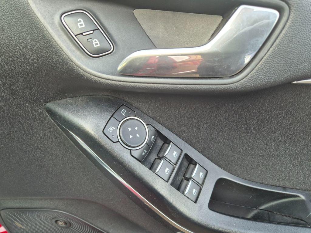 Used Ford Fiesta 2018 for sale - 77016307: Photo 17