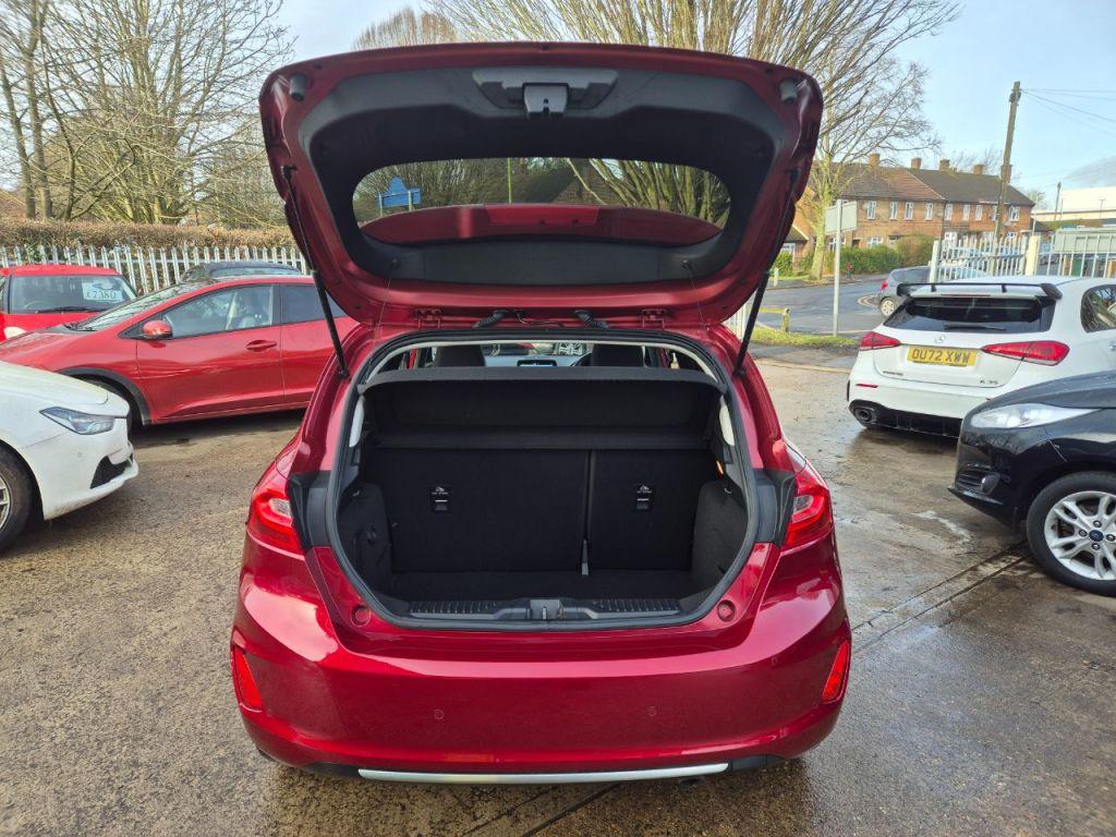 Used Ford Fiesta 2018 for sale - 77016307: Photo 36