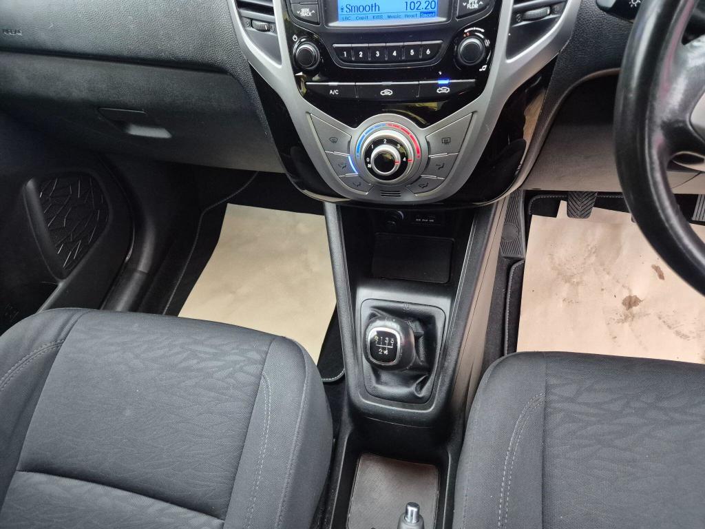 Used Hyundai Ix20 2011 for sale - 77023050: Photo 24