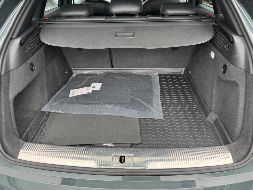 Used Audi Q3 2018 for sale - 78043897: Photo 10