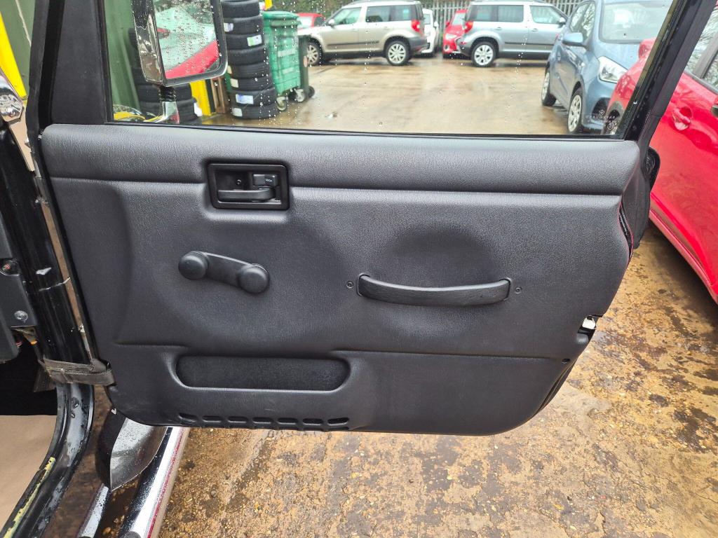 Used Jeep Wrangler 2004 for sale - 77446046: Photo 15