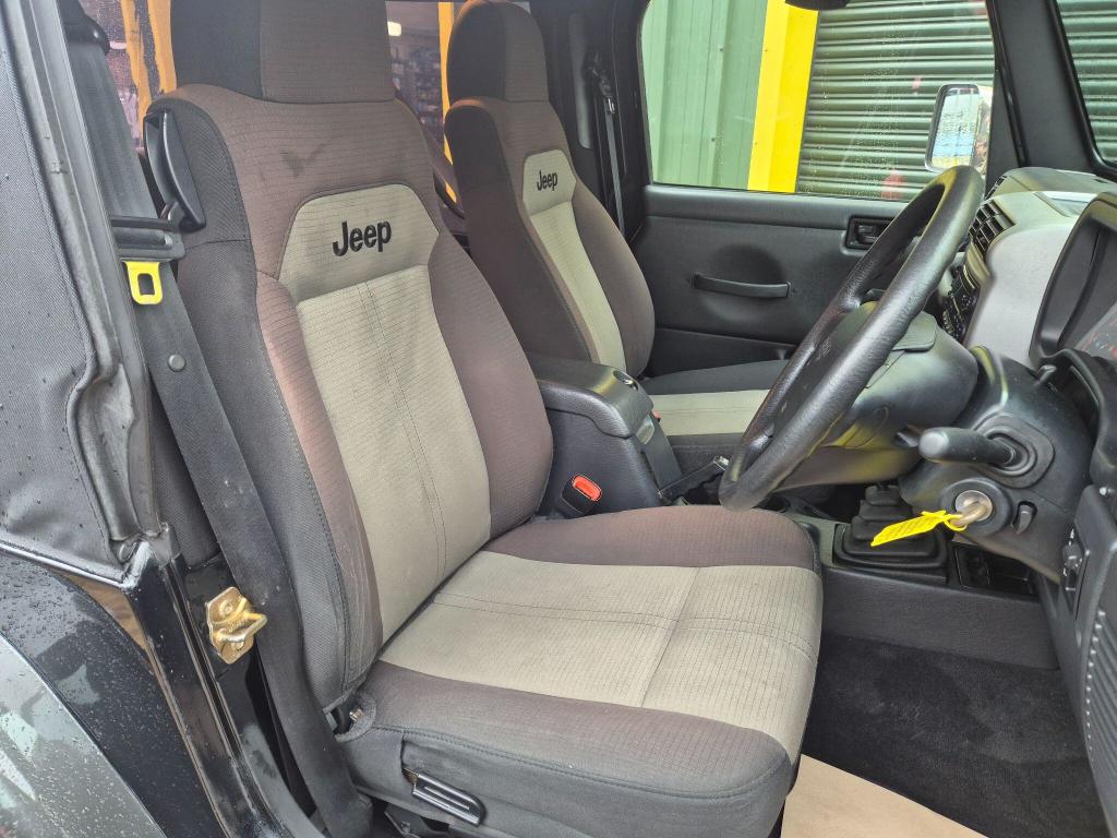 Used Jeep Wrangler 2004 for sale - 77446046: Photo 16