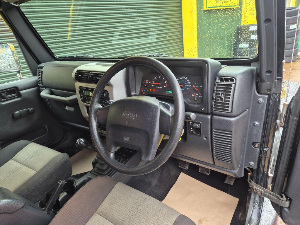 Used Jeep Wrangler 2004 for sale - 77446046: Photo 17