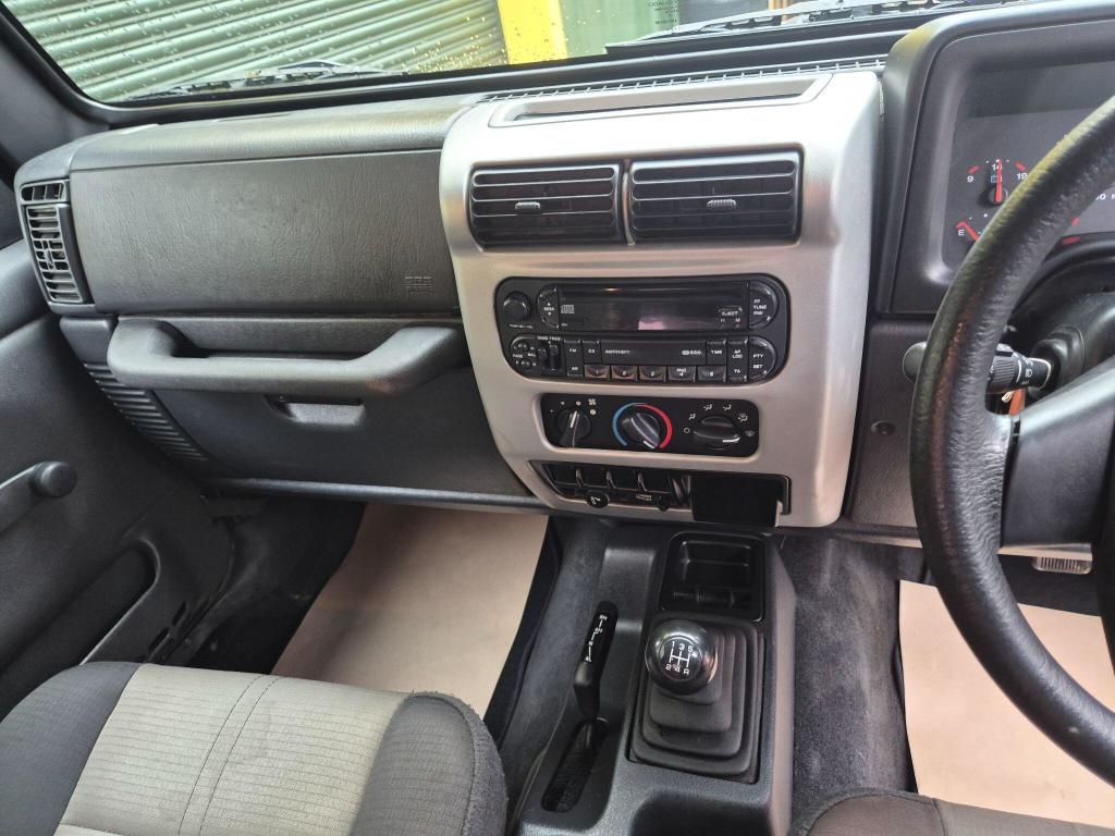 Used Jeep Wrangler 2004 for sale - 77446046: Photo 20