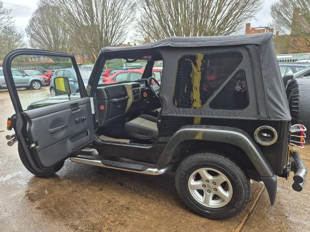 Used Jeep Wrangler 2004 for sale - 77446046: Photo 27