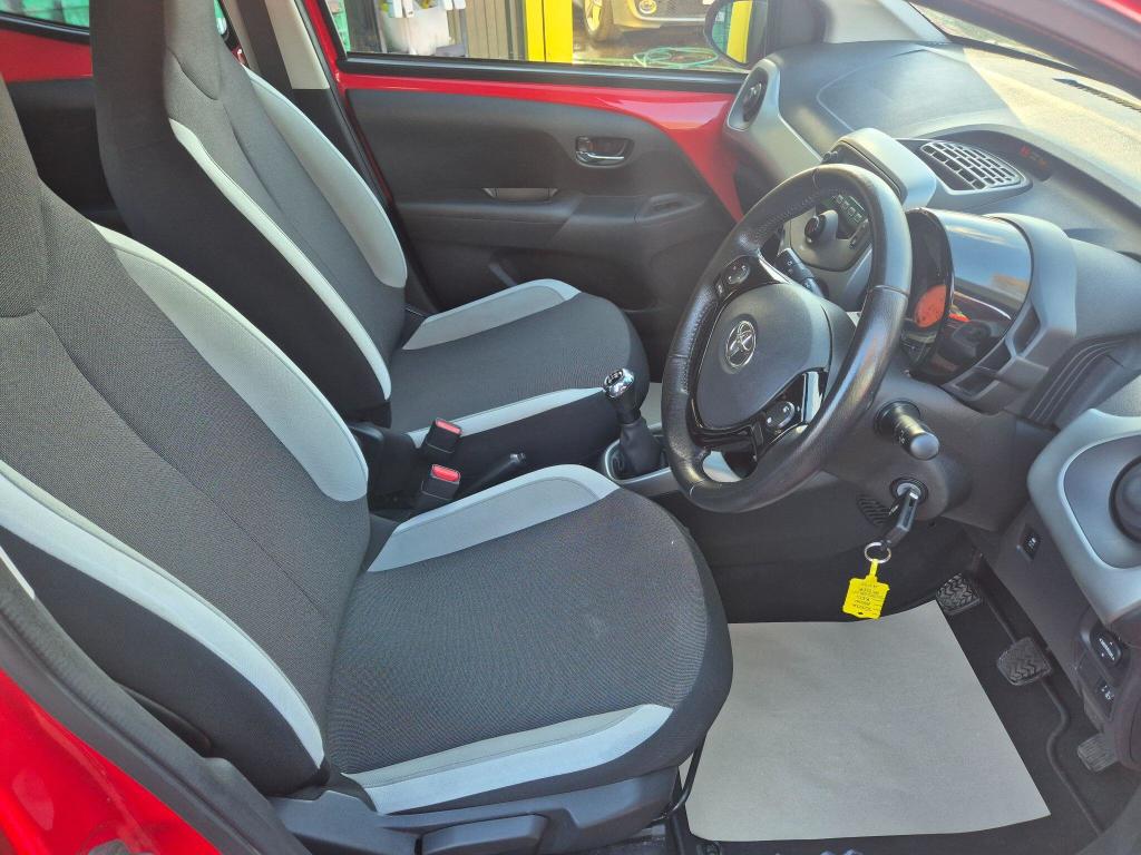 Used Toyota AYGO 2017 for sale - 77023082: Photo 13