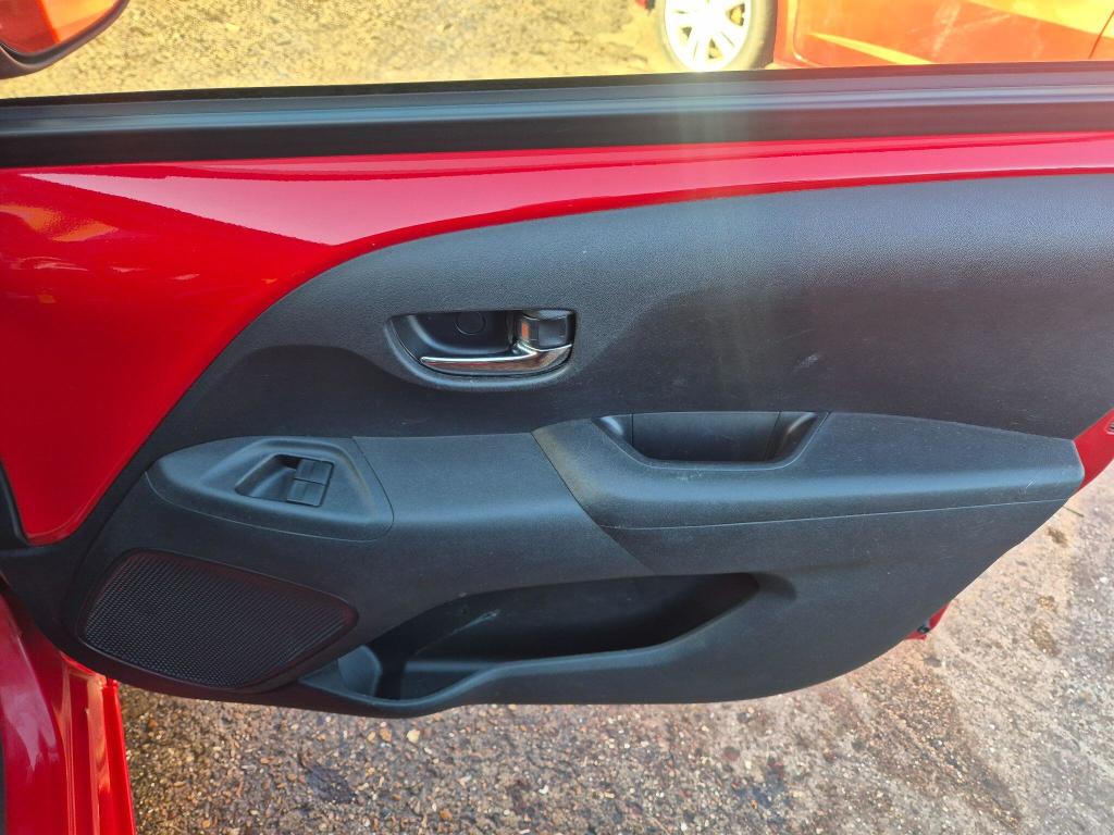 Used Toyota AYGO 2017 for sale - 77023082: Photo 16